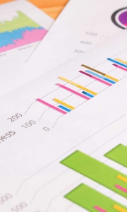 【2025年最新版】2024年度 都道府県別「不登校生徒数」と年度別不登校人数の推移
