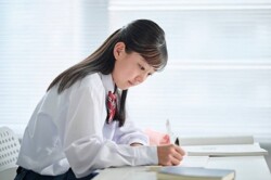 通信制高校での過ごし方｜1日の流れと学習内容を紹介